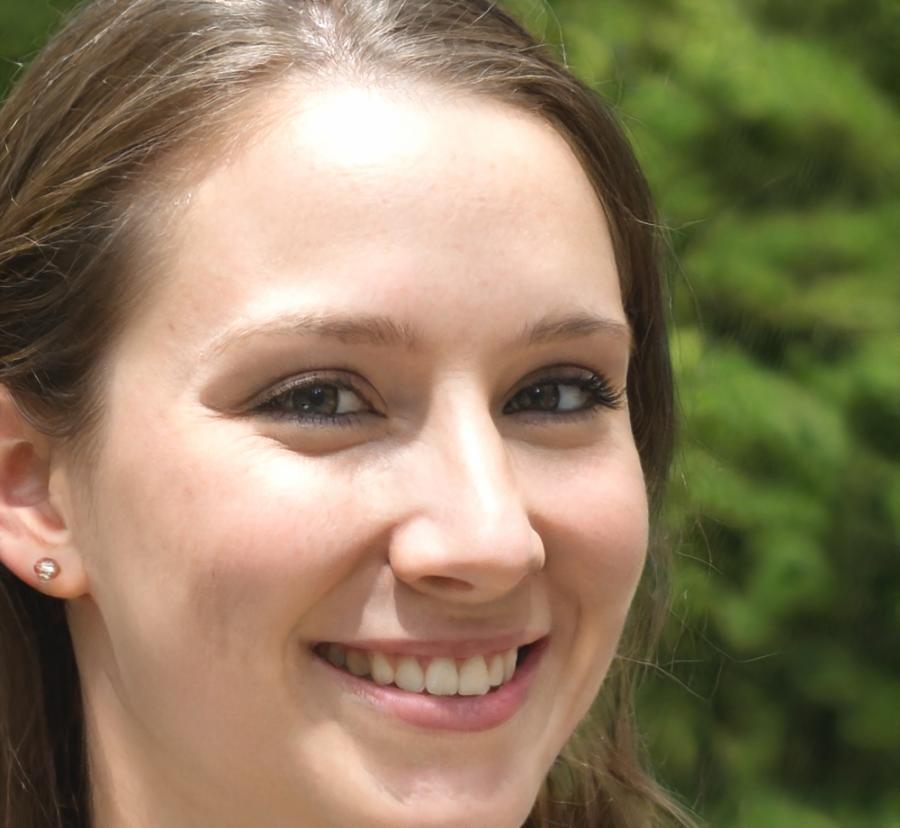Dr. Sarah Müller - Finanzexpertin